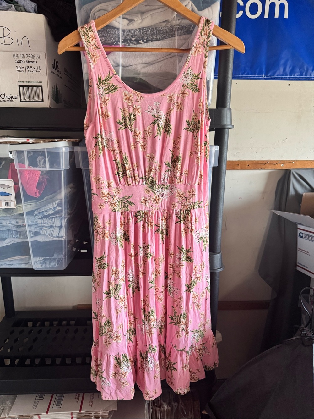 Sleeveless Pink Floral Maxi Dress with Gathered Waist